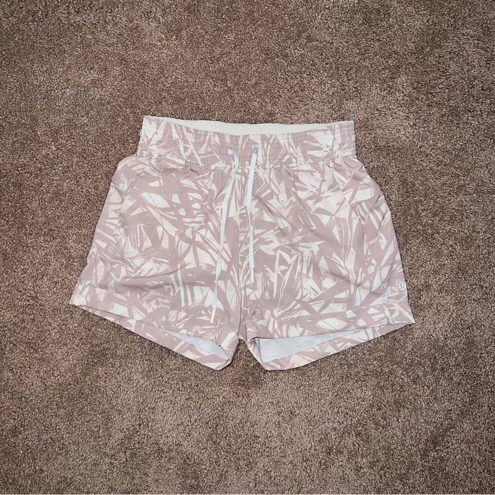 Lululemon Spring Break Away Short